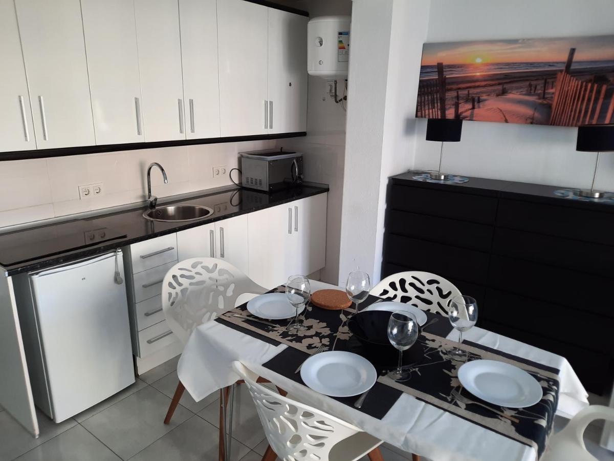 Happy Loix Apartamento Wifi Aa Μπένιντορμ Εξωτερικό φωτογραφία