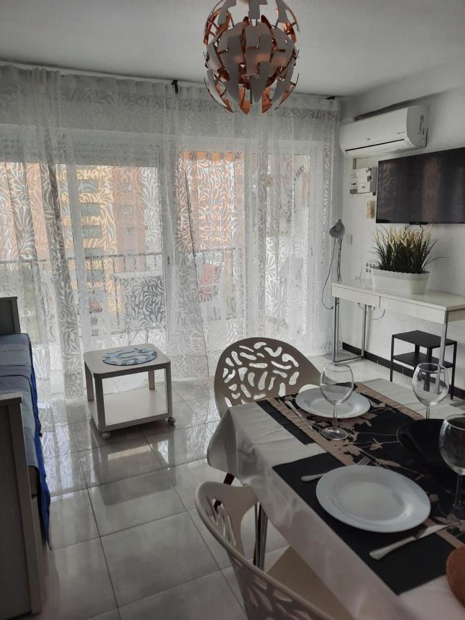 Happy Loix Apartamento Wifi Aa Μπένιντορμ Εξωτερικό φωτογραφία