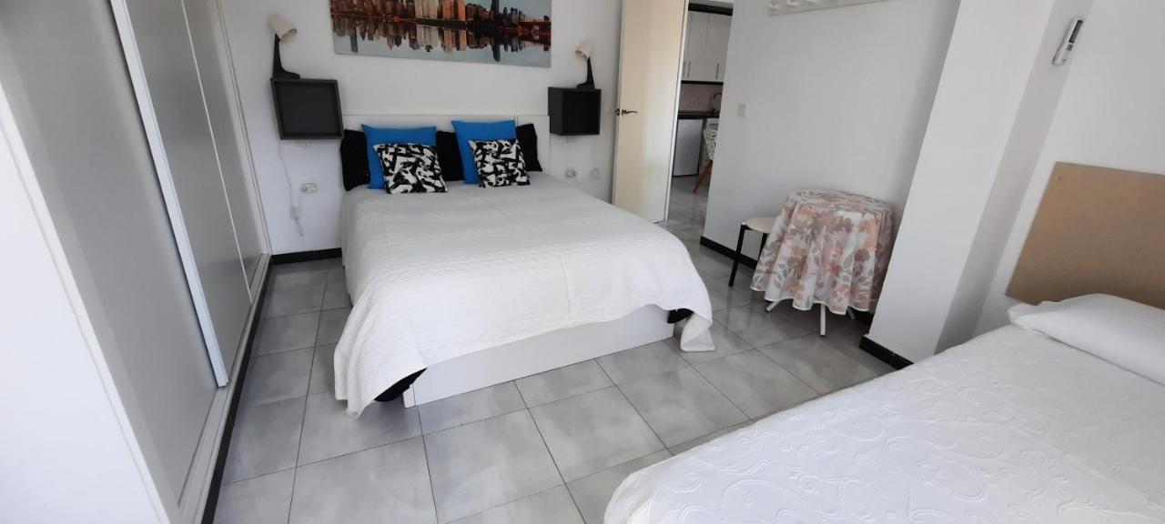 Happy Loix Apartamento Wifi Aa Μπένιντορμ Εξωτερικό φωτογραφία