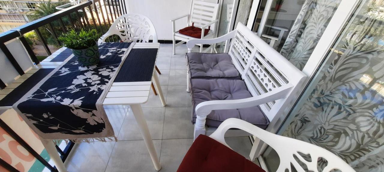 Happy Loix Apartamento Wifi Aa Μπένιντορμ Εξωτερικό φωτογραφία