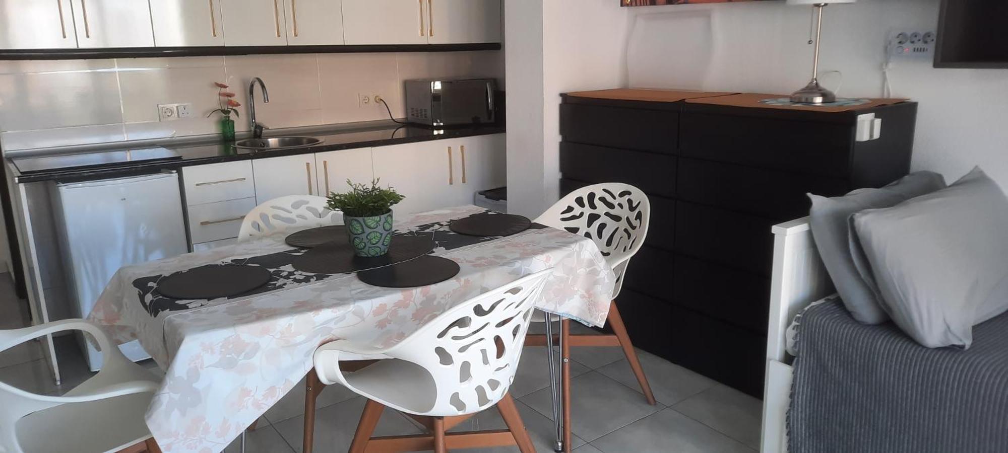 Happy Loix Apartamento Wifi Aa Μπένιντορμ Εξωτερικό φωτογραφία